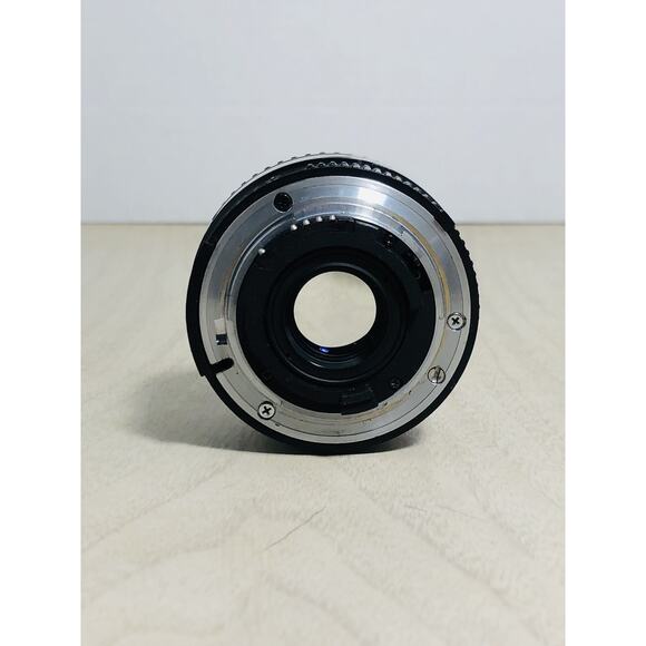 Nikon AF Nikkor 24mm F/2.8 D Lense No Lens Caps Very Clean - Picture 9 of 9